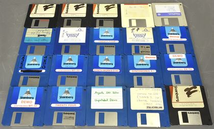 Steinberg-44x vintage software disks -Argents